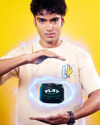 PLAY cube glow
