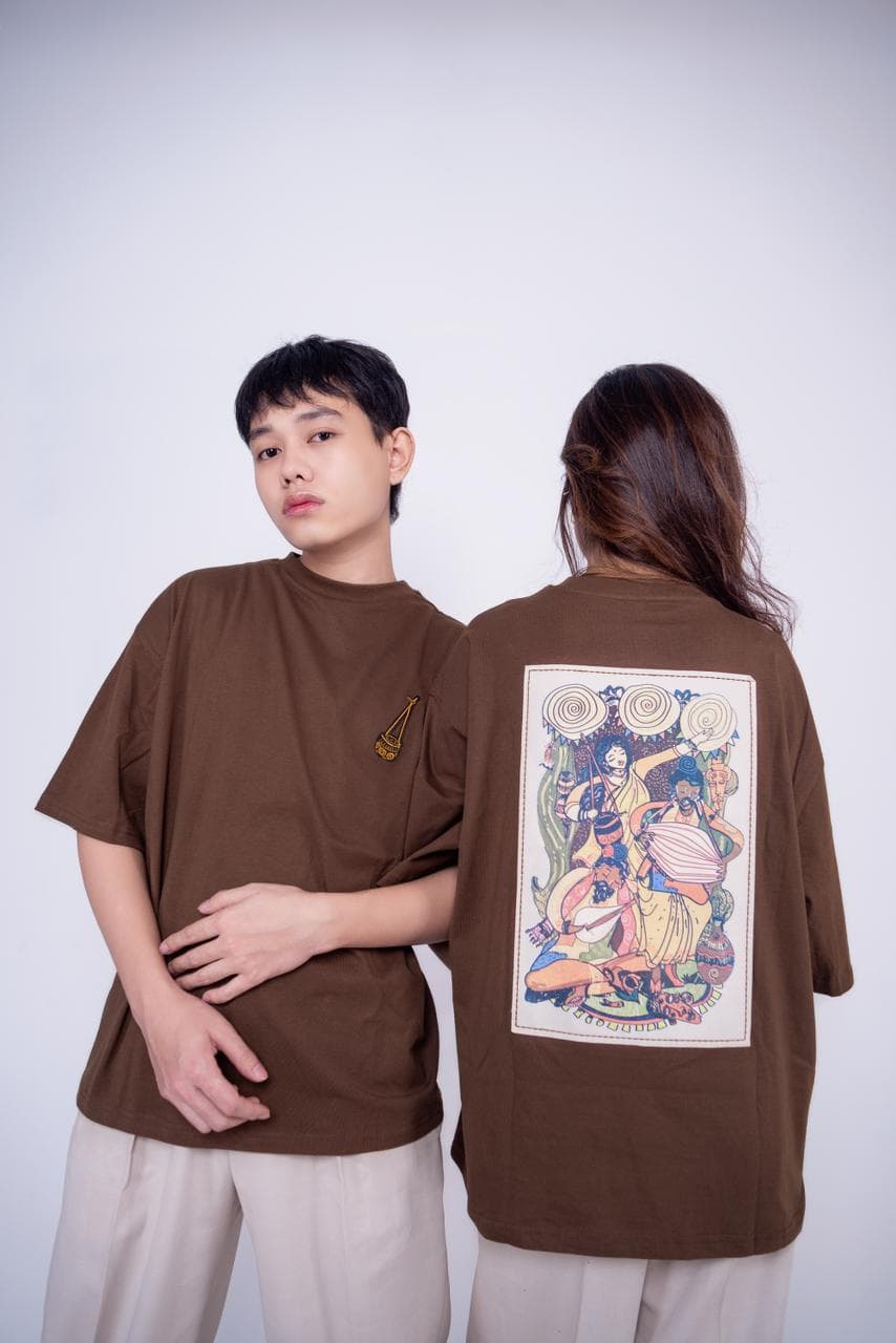 "3 Musicians" Tee in Brown By Lilith 21st